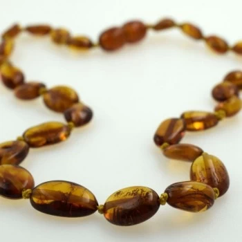 Ogrlica od ćilibara Beans konjak