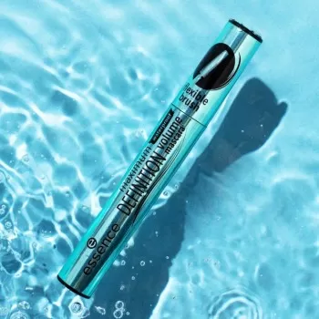 Essence maskara Maximum Definition Volume Waterproof