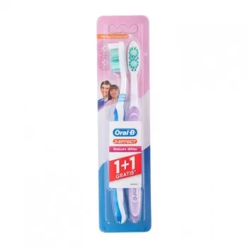 Oral-B Delicate White četkica za zube 40 Medium 1+1