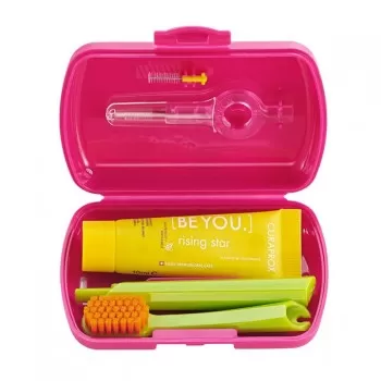 Curaprox putni set za kompletnu oralnu higijenu CPS 07 i 09 + 5460 + Be You pasta