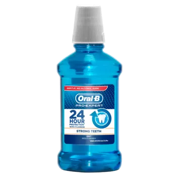 Oral-B tečnost za usta Pro-Expert Strong Teeth 250ml