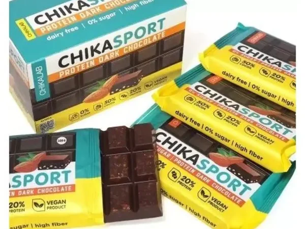 Chikalab Chikasport crna čokolada sa bademom 100g