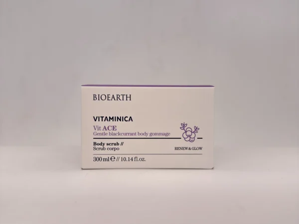 Bioearth Vitaminica blagi piling za telo crna ribizla 300ml